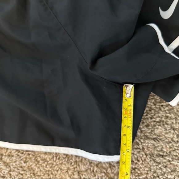 Nike Black and White Running Shorts - Picture 3 of 4